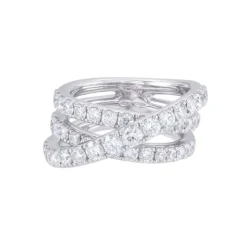 Anillo de oro blanco con diamantes 2.47 quilates