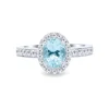 Anillo de oro blanco con diamantes 0.49 quilates y aguamarina 1.06 quilates