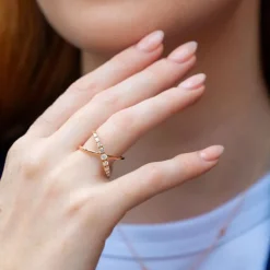 Anillo de oro rosa con diamantes talla brillante 0,37 quilates