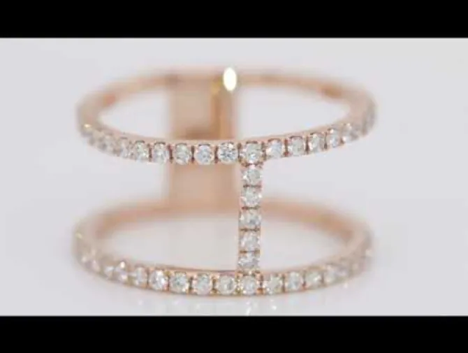 Anillo de oro rosa con diamantes talla brillante 0,53 quilates
