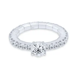 Anillo elástico de oro blanco con diamante central 0.50 quilates y diamantes 0.84 quilates