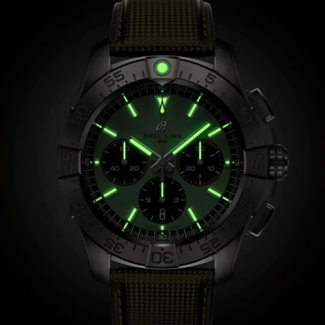 Breitling Avenger B01 Chronograph Verde Militar 44 mm