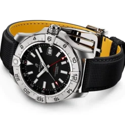 Breitling Avenger GMT Automatico 44mm