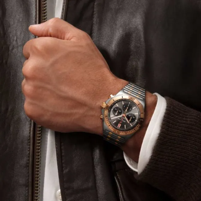 Breitling Chronomat B01 42 mm Acero y Oro Rojo 18k