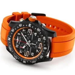 Breitling Endurance Pro Breitlight® 44mm Naranja