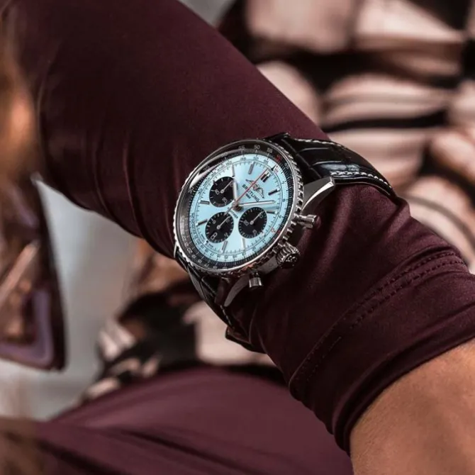 Breitling Navitimer B01 Chronograph Azul 43mm