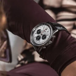 Breitling Navitimer B01 Chronograph 43 mm AB0138241G1P1