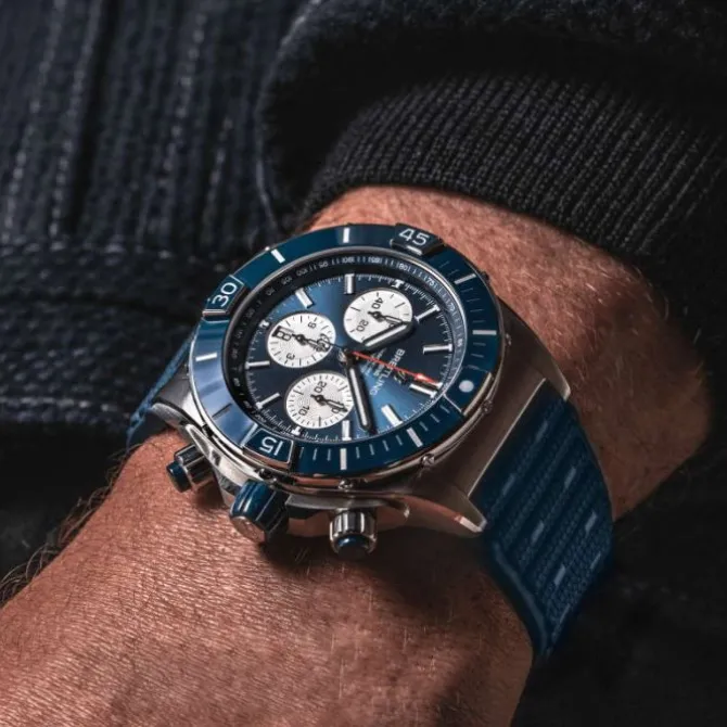 Breitling Super Chronomat B01 Automático 44 mm Azul