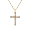 Colgante Cruz de oro rosa y diamantes de 0.18 quilates