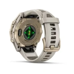 Garmin Fēnix® 8 43 mm AMOLED Sapphire Dorado 010-02903-11