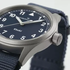 Hamilton Khaki Field Cuarzo Azul 38 mm