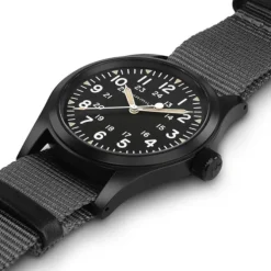 Hamilton Khaki Field Mechanical 38 mm Negro PVD