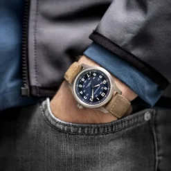 Hamilton Khaki Field Titanio Automático Azul 42mm