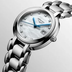 Longines PrimaLuna 30 mm Cuarzo Madre Perla Diamantes