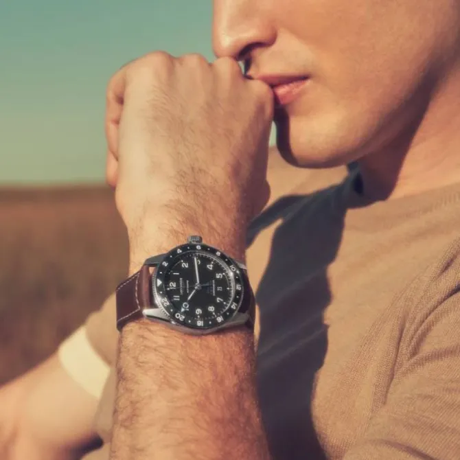 Longines Spirit Zulu Time GMT Automatico Negro 42mm