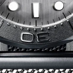 Omega Seamaster Diver 300M Acero Bisel Titanio 42mm