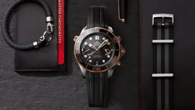 OMEGA Seamaster Diver 300M Cronografo 44 mm Oro Sedna 210.22.44.51.01.001