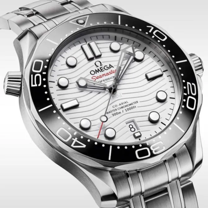 OMEGA Seamaster Diver 300M Co-Axial 42 mm Blanco