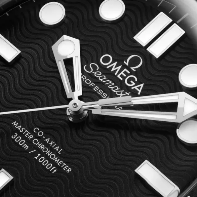 Omega Seamaster Diver 300M Caucho 42mm