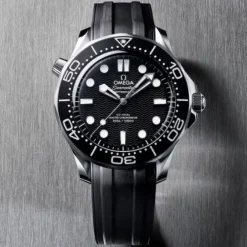 Omega Seamaster Diver 300M Caucho 42mm