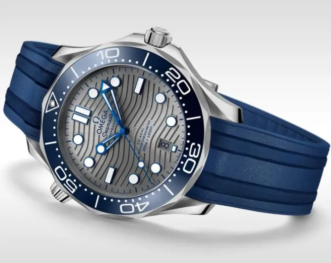 OMEGA Seamaster Diver 300M Co-Axial Master Cronometro 42mm 210.32.42.20.06.001