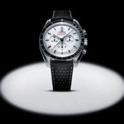 OMEGA Speedmaster Moonwatch Professional Blanco Cuero