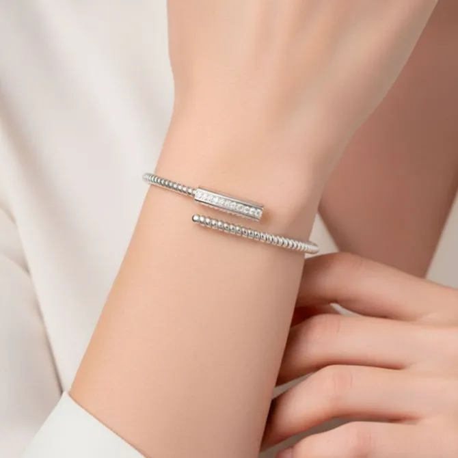 Pulsera de oro blanco y diamantes 0.10 quilates