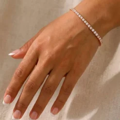 Pulsera riviere de oro rosa y diamantes 2.50 quilates