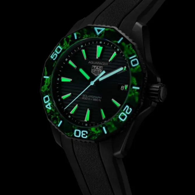 TAG Heuer Aquaracer Professional 200 Solargraph 40mm