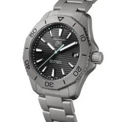 TAG Heuer Aquaracer Professional 200 Solargraph 40 mm