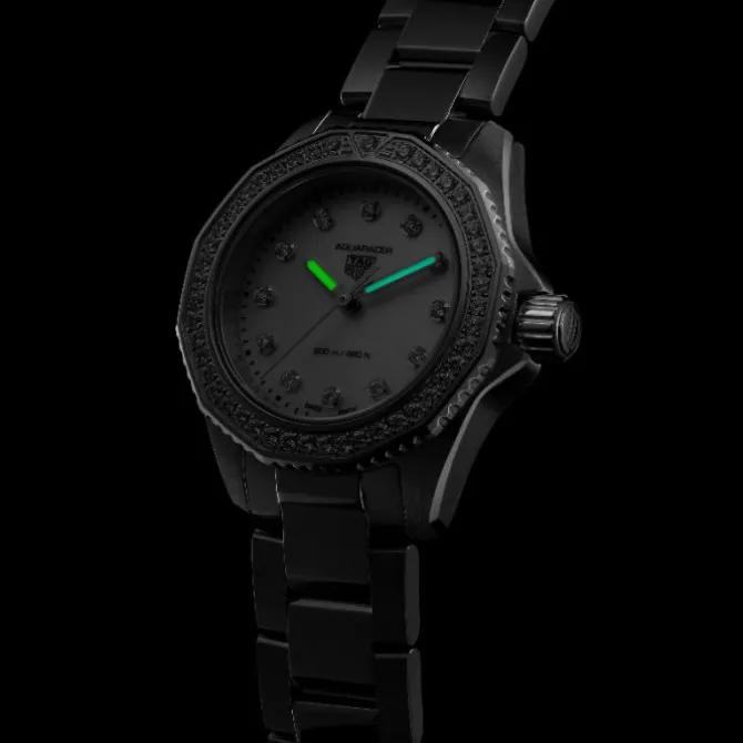 TAG Heuer Aquaracer Professional 200 Madre Perla Diamantes 30 mm