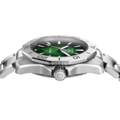 TAG Heuer Aquaracer Professional 200 Calibre 5 40mm