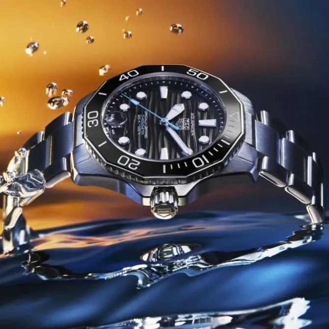 TAG Heuer Aquaracer Professional 300 Date 42mm