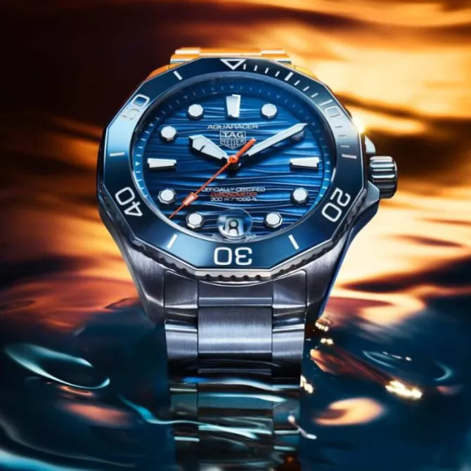 TAG Heuer Aquaracer Professional 300 Date 42mm TH31-00