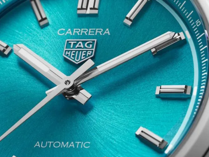 TAG Heuer Carrera Date 36 mm Automatico Azul