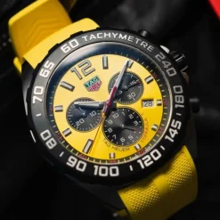 TAG Heuer Formula 1 Chronograph Amarillo 43mm