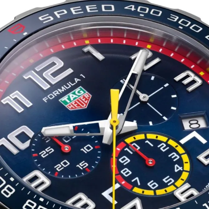 TAG Heuer Formula 1 X Red Bull Racing Edición Especial 43 mm