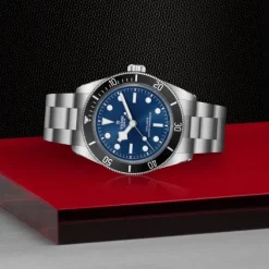 TUDOR Black Bay 68 Azul 43mm