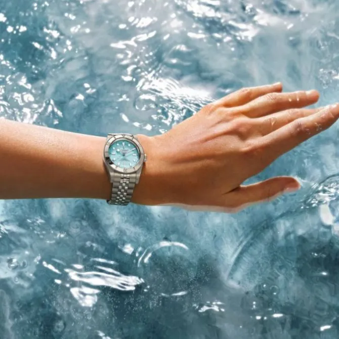 TUDOR Black Bay 54 Lagoon Blue 37mm