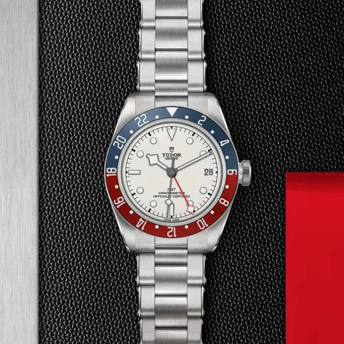 TUDOR Black Bay GMT 41mm M79830RB-0010