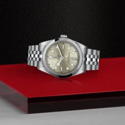 TUDOR Black Bay One 36mm Champán M79640-0003