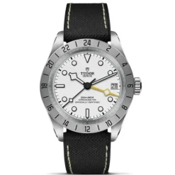 TUDOR Black Bay Pro Blanco Caucho 39mm
