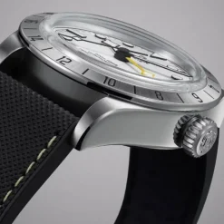 TUDOR Black Bay Pro Blanco Caucho 39mm