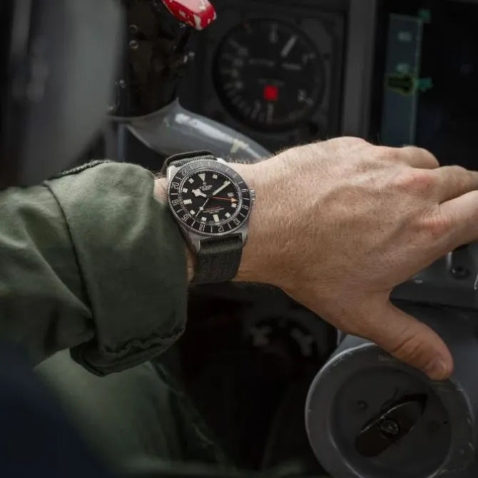 TUDOR Pelagos FXD GMT “Marine Nationale” 42 mm Titanio
